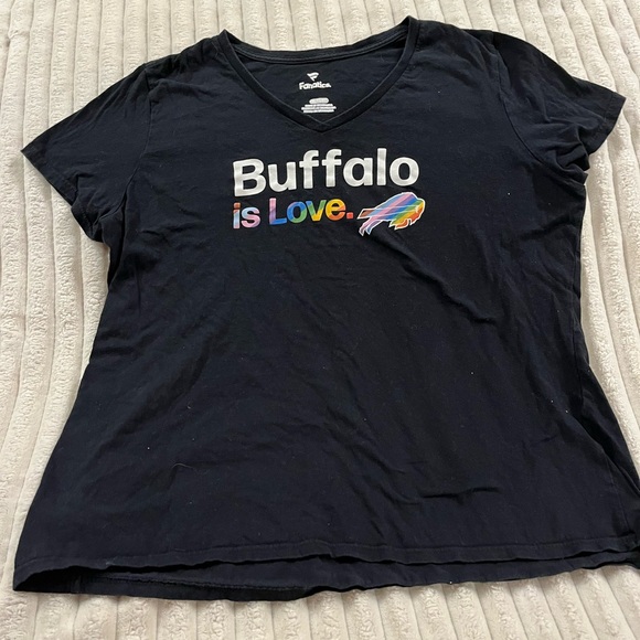 Fanatics NFL Buffalo Bills Love Black Logo T-Shirt Women’s Size XL Pride Rainbow - Picture 1 of 4